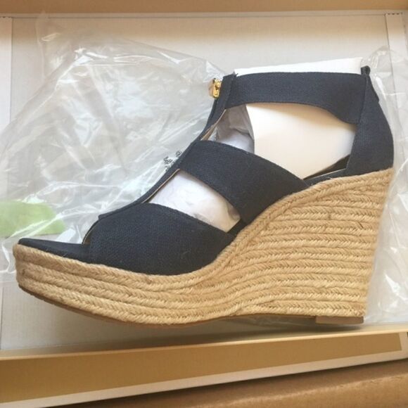 🎉Last price 🎉Michael kors wedge - Picture 6 of 15
